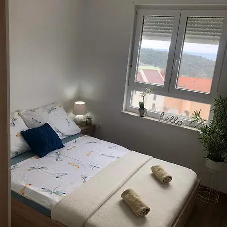 Apartment Gizmo Makarska
